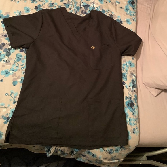 Luna scrub top - Picture 1 of 2